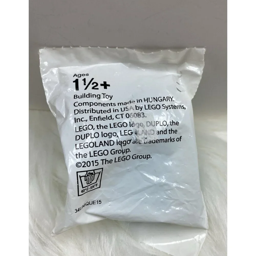 Legoland Florida Brick or Treat 2015 Skeleton Trans-Light Blue Duplo 1x2x2 Lego - Picture 4 of 6